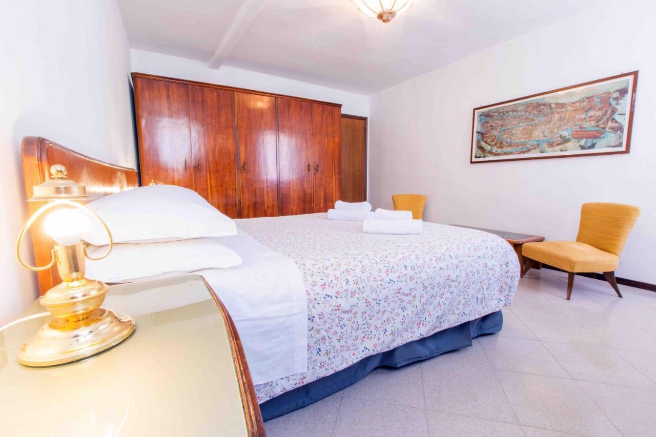Ca Cammello Private Terrace And Canal View Venice Luaran gambar