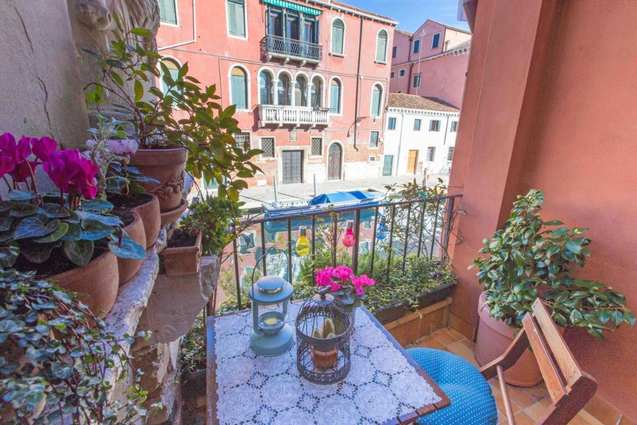 Ca Cammello Private Terrace And Canal View Venice Luaran gambar