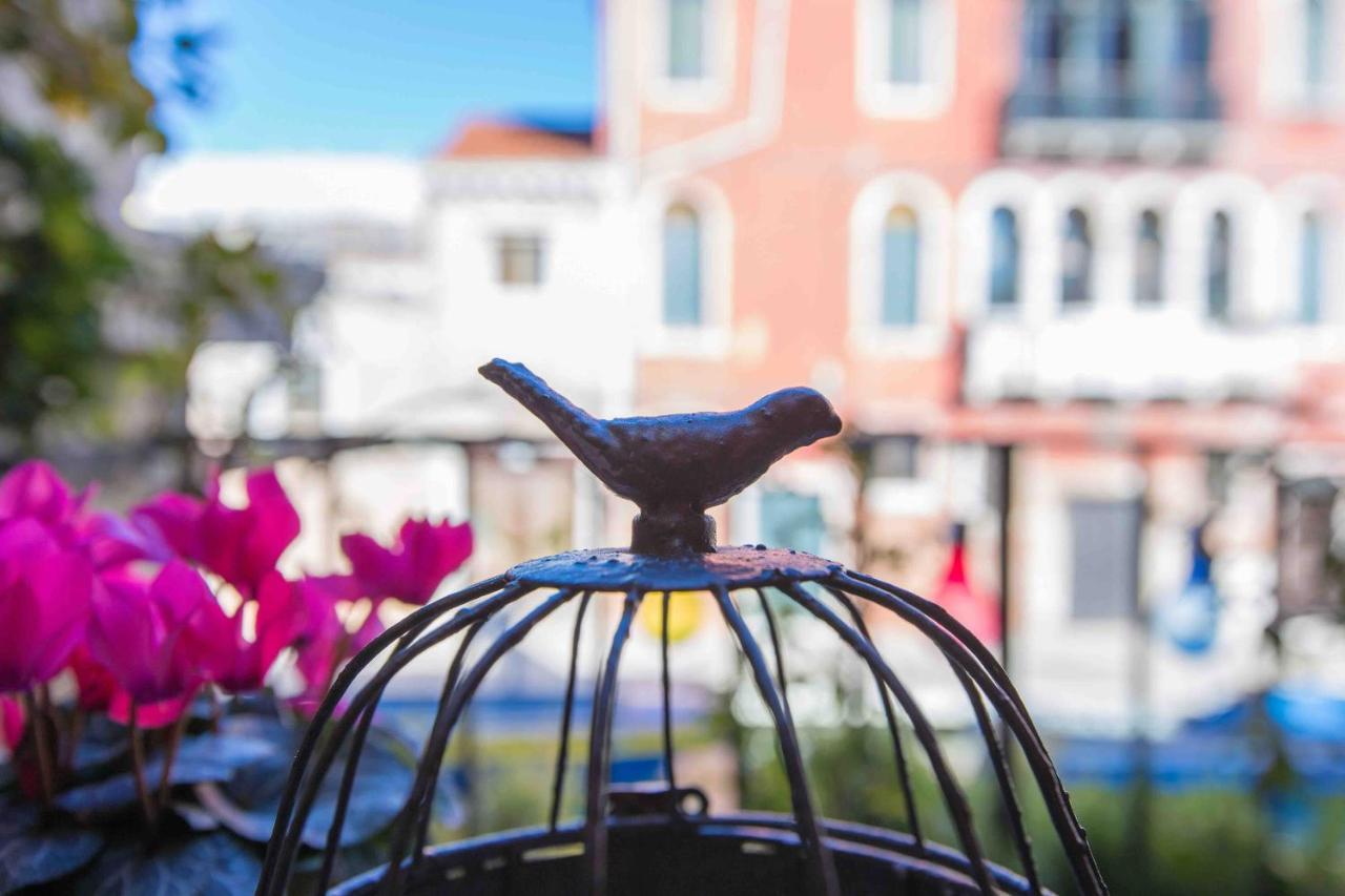 Ca Cammello Private Terrace And Canal View Venice Luaran gambar