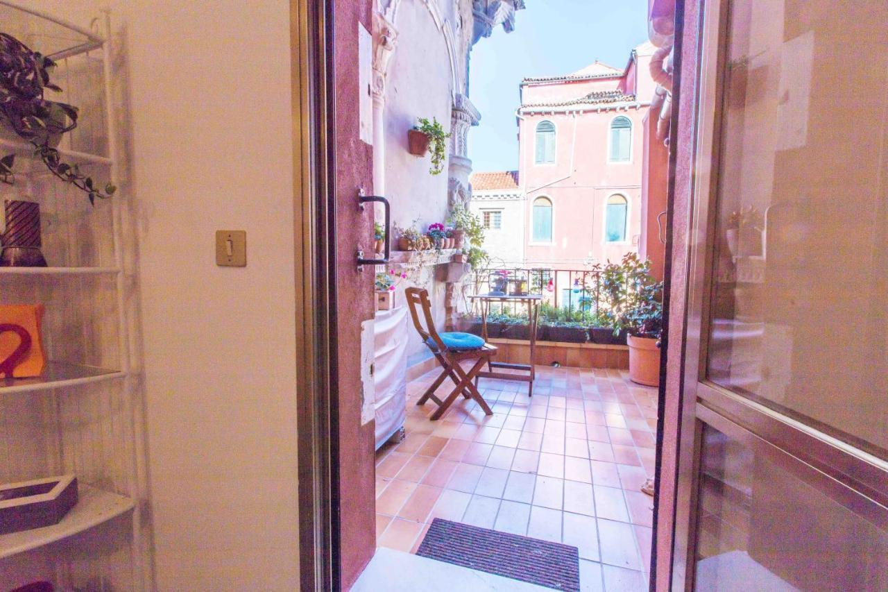 Ca Cammello Private Terrace And Canal View Venice Luaran gambar